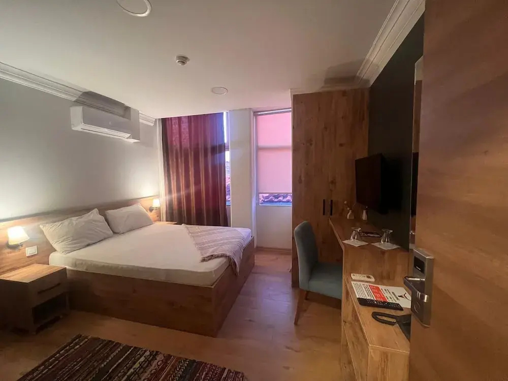 Hotel photo 2