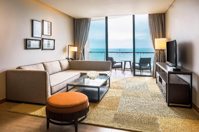 Intercontinental Phu Quoc Long Beach Resort