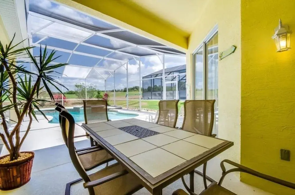 4 Bedroom Villa by RedAwning
