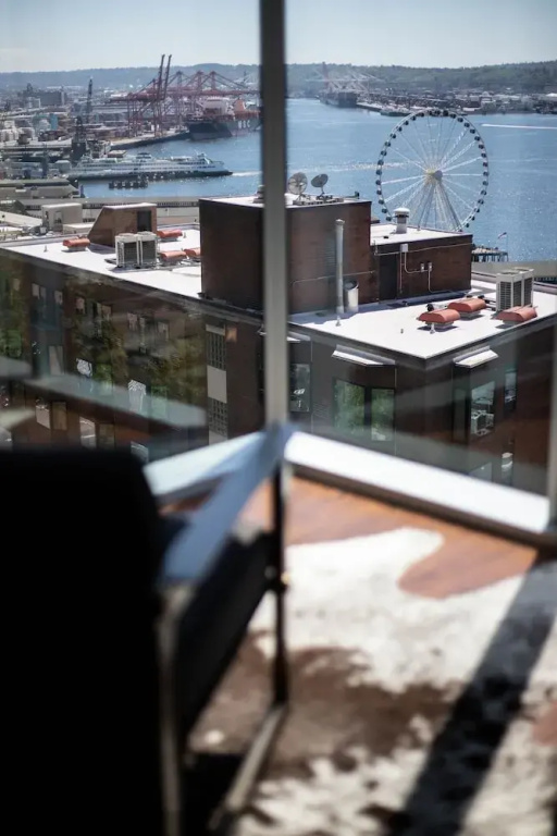 Thompson Seattle, by Hyatt - Tap to explore photos