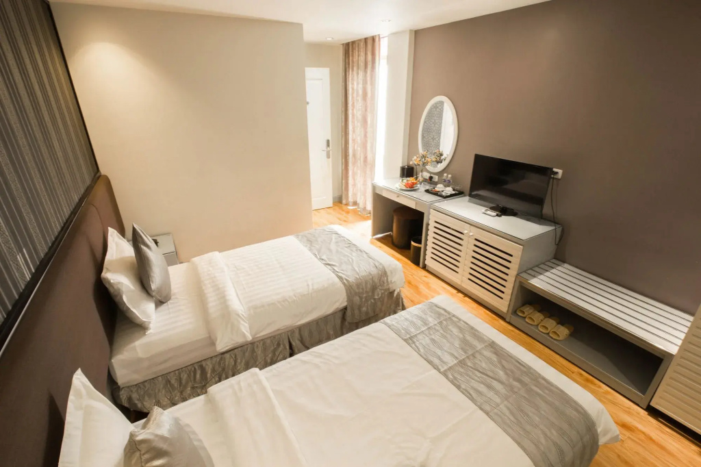 Riverside Boutique Hotel — фото