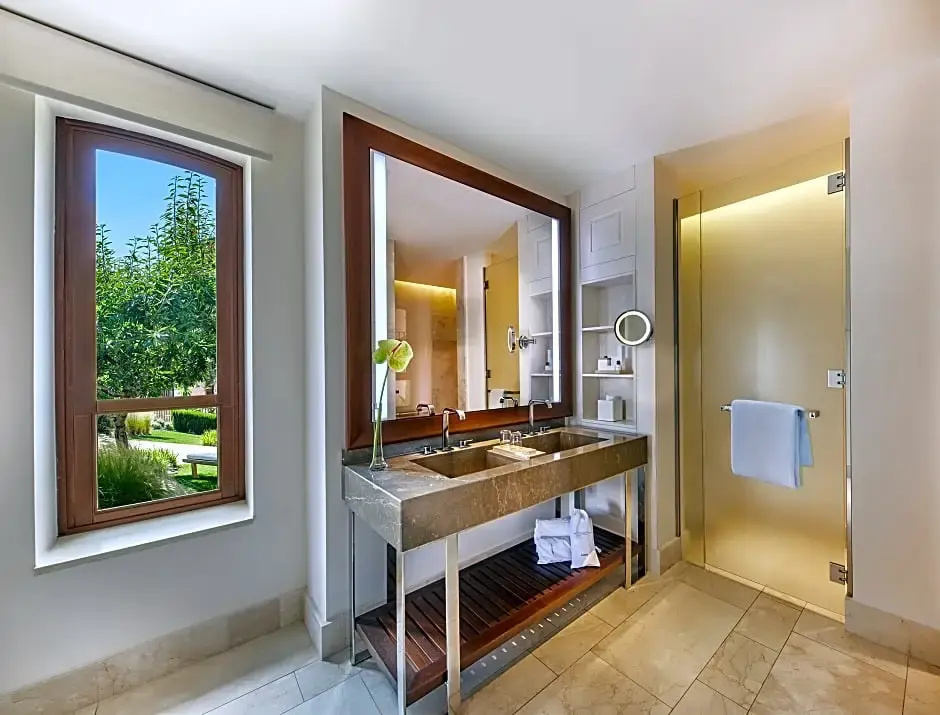 Junior Suite with garden view