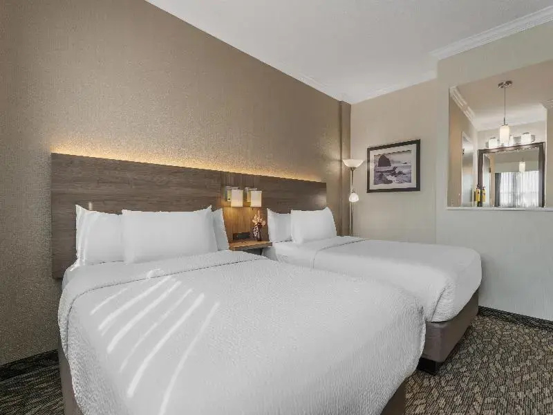 Best Western Plus Carlton Plaza Hotel - Chambres
