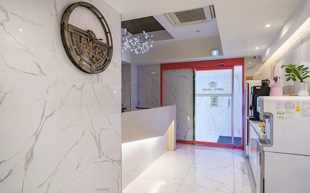 Hotel photo 12