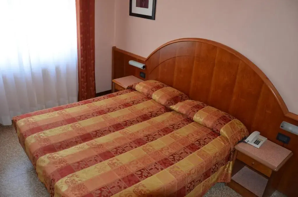 Hotel Lorenzo - Chambres
