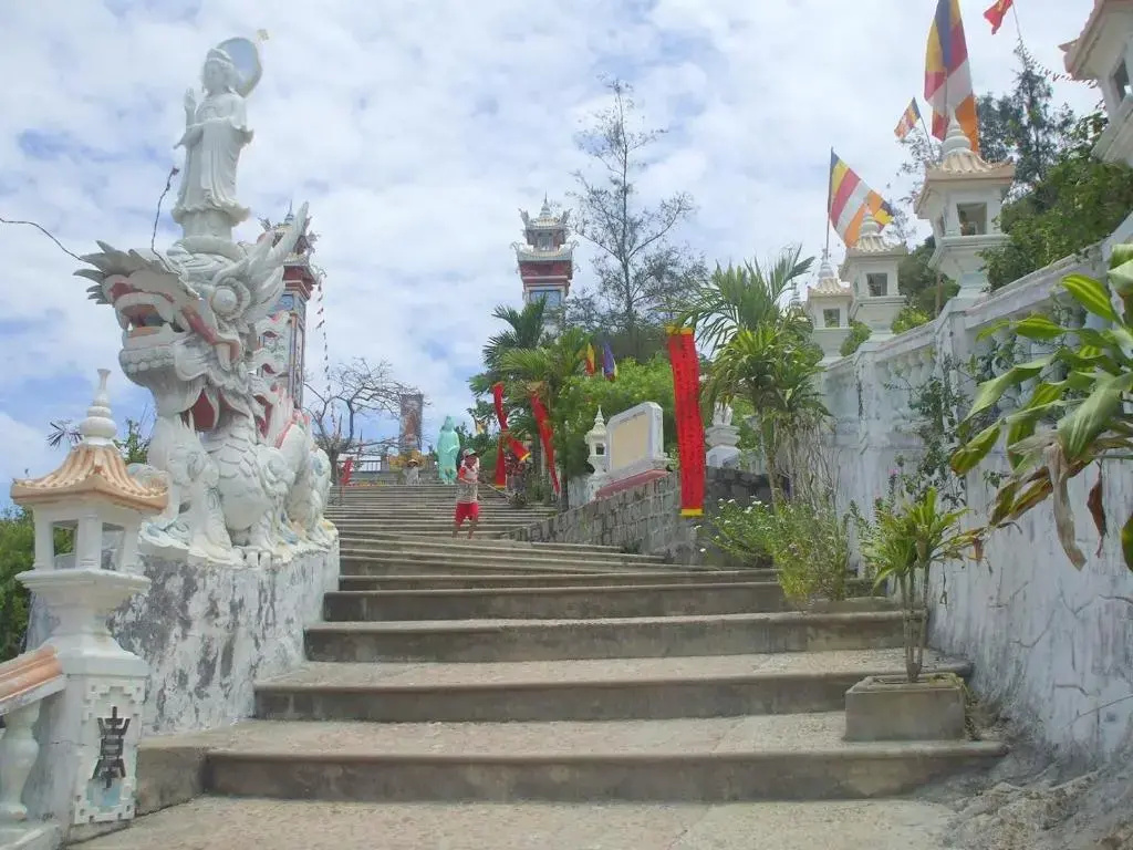 Nhon Ly Homestay