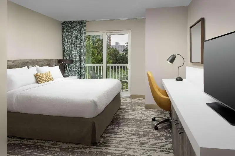 Premium Double room (full double bed)