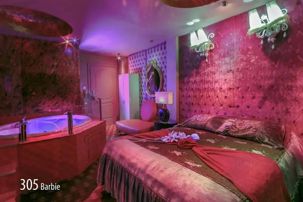 Deluxe Junior Suite