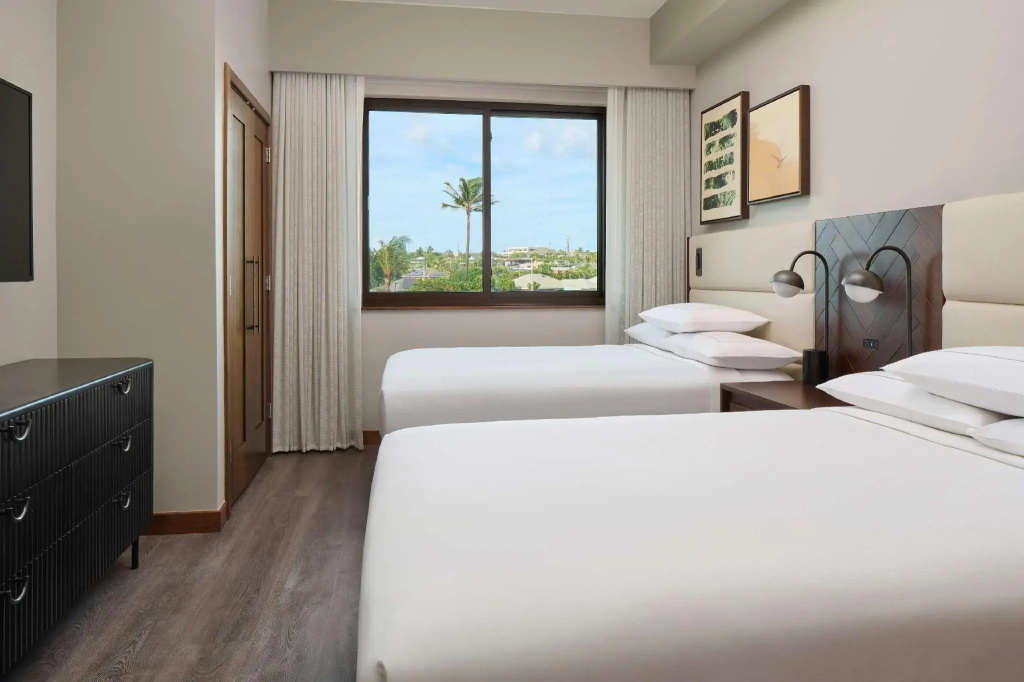 1 Bedroom Quadruple Suite with view