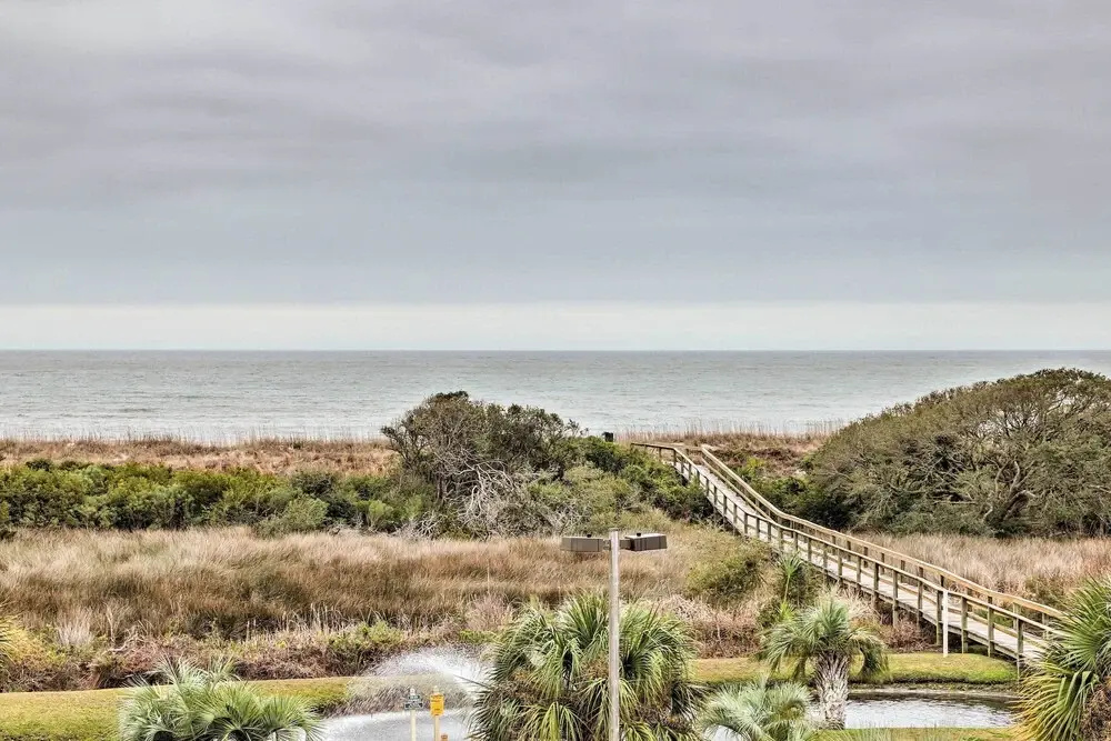 Pool, Beach, & Views: Hilton Head Island Condo!