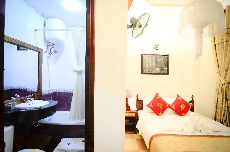 Nhi Nhi Hotel - Chambres