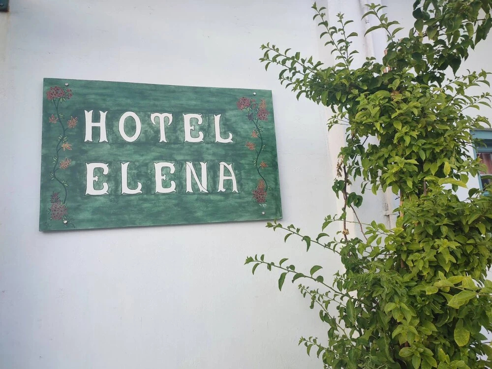 Hotel Elena -sunny Seaside Balcony Suite in Skyros