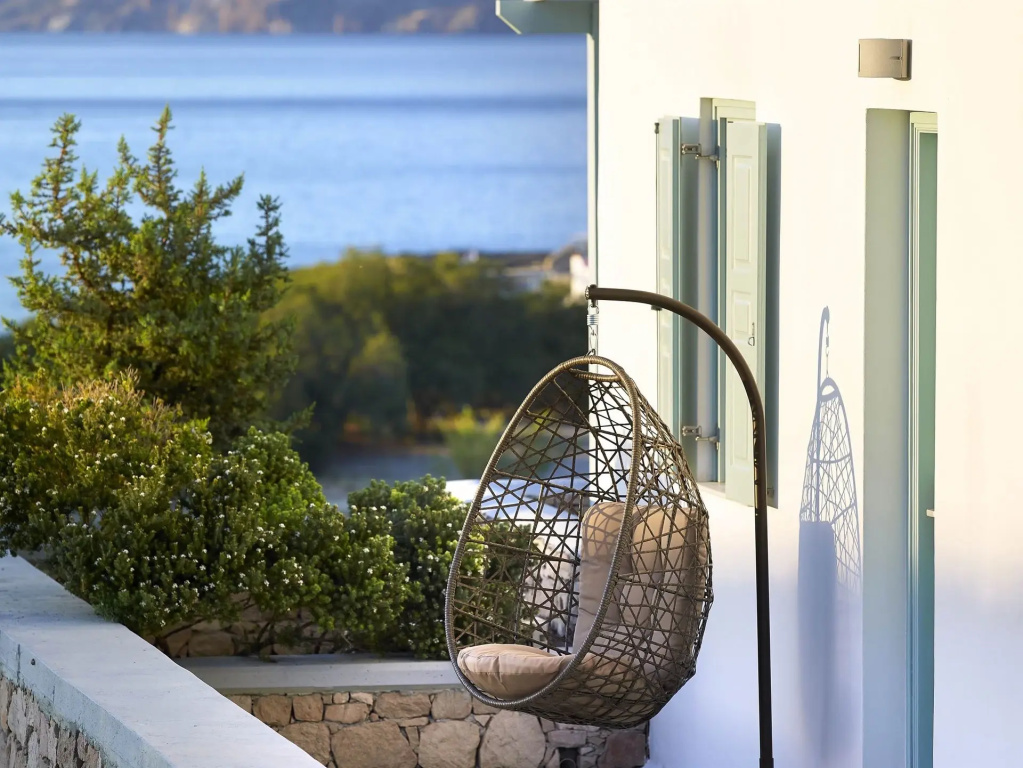 Balcony & Terrace