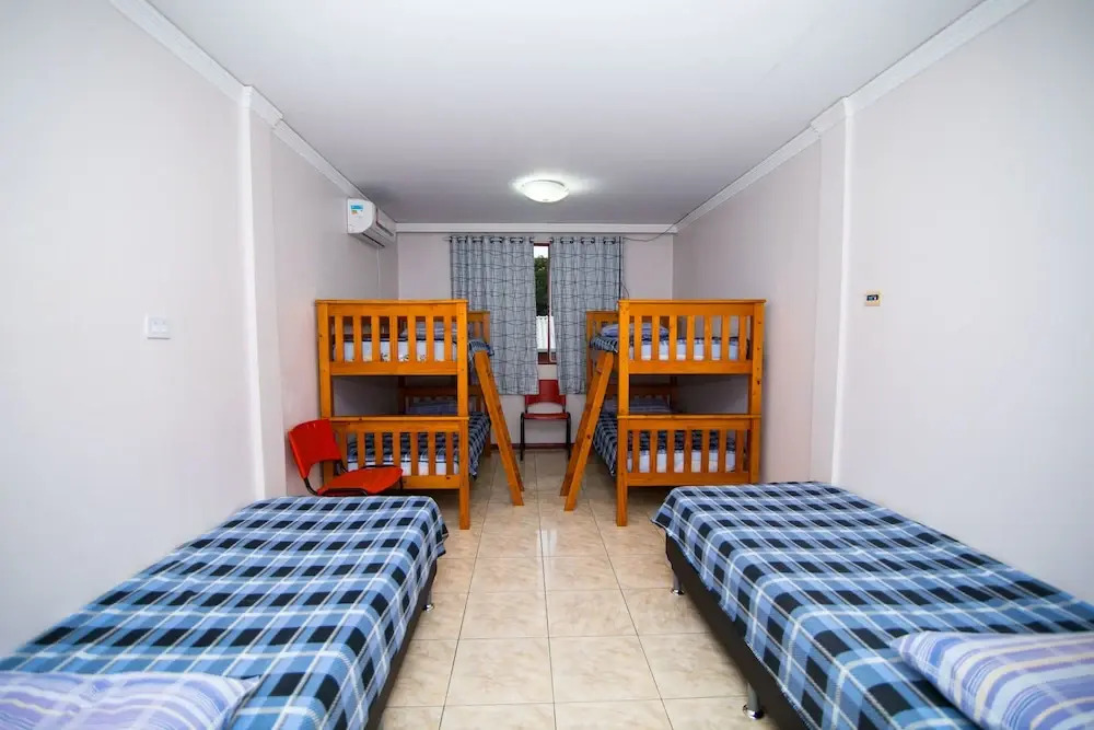 Кровать в общем номере в Made In Brazil Hostel