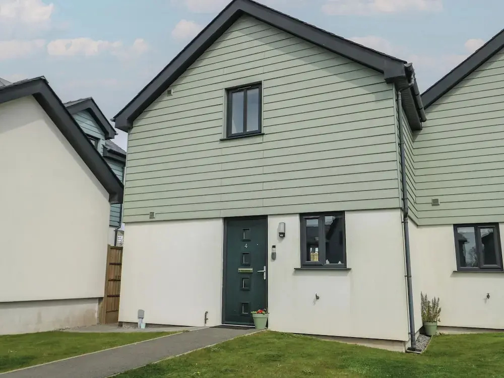 4 Parc Delfryn