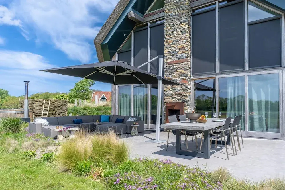 Luxurious and Sustainable 6-person Holiday Villa