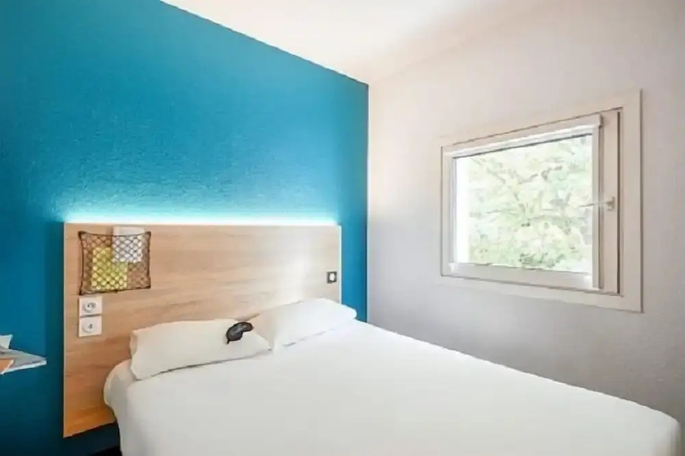 Cabrio Double room (full double bed)
