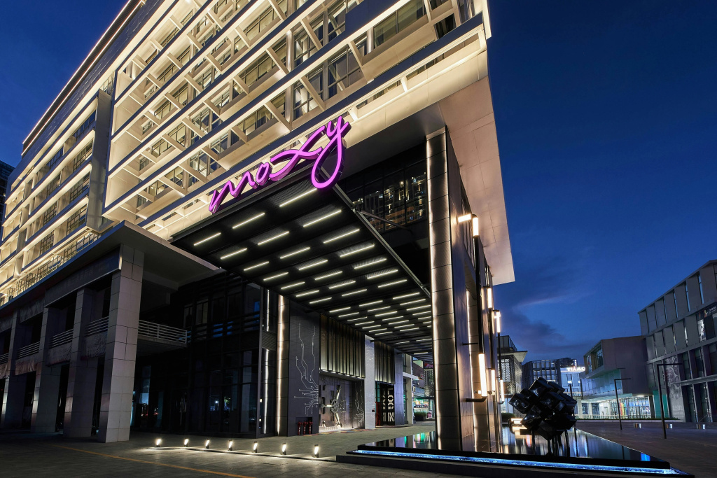 Moxy Shenzhen North Station in Shenzhen