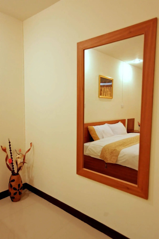 Отель Rafael Mansion Bangkok Aiport в Банг Пхли