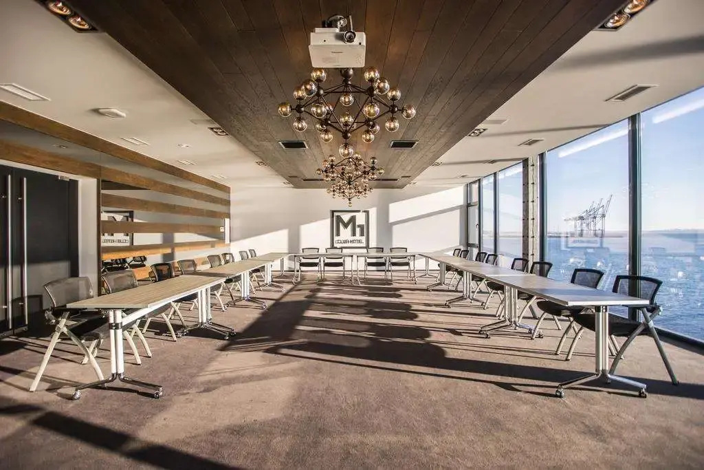 M1 Club Hotel - Général