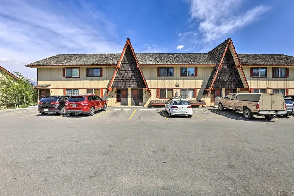 Modern Condo w/ Mtn Views: Near Dillon Reservoir!