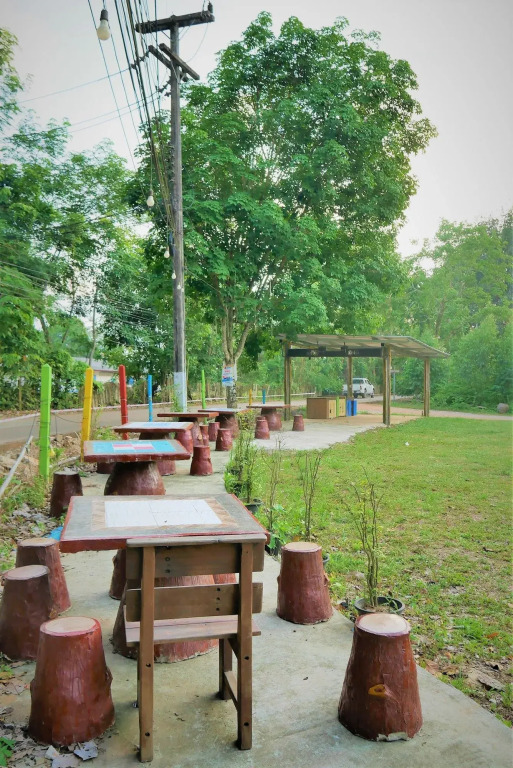 Image 12