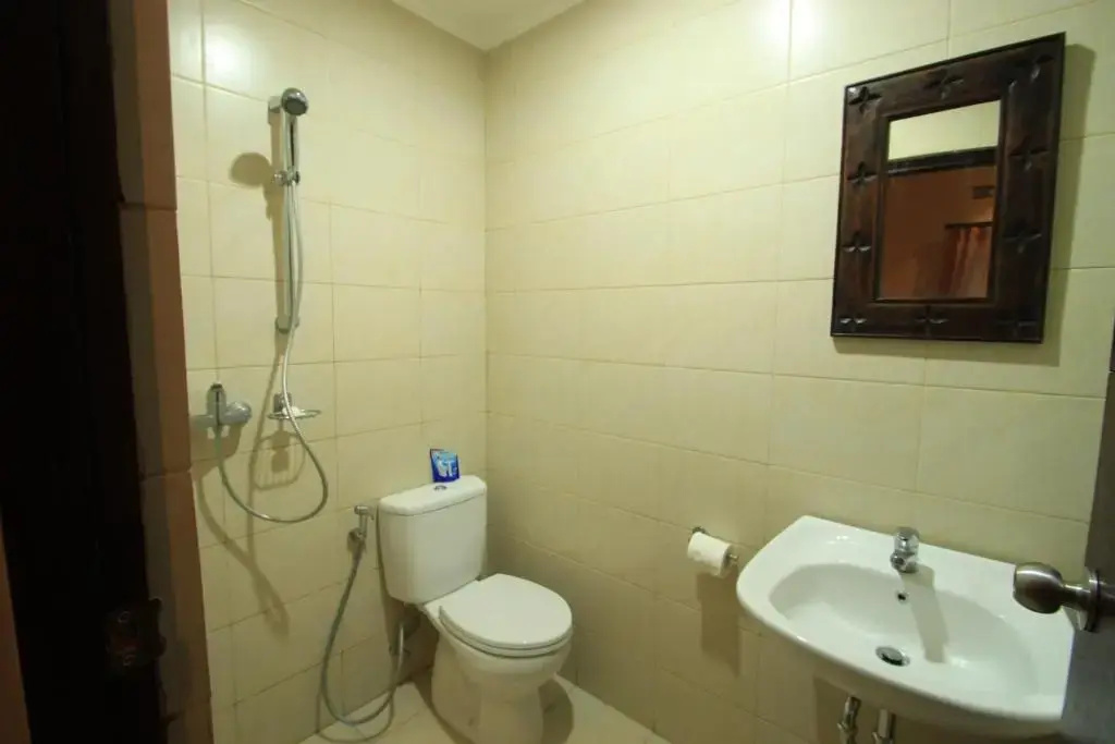 Economy room
