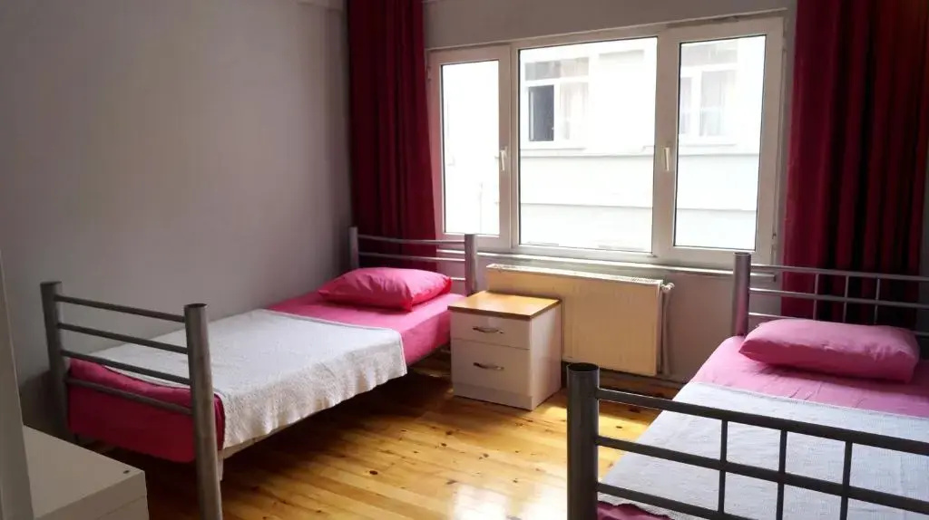 Double room (twin beds)