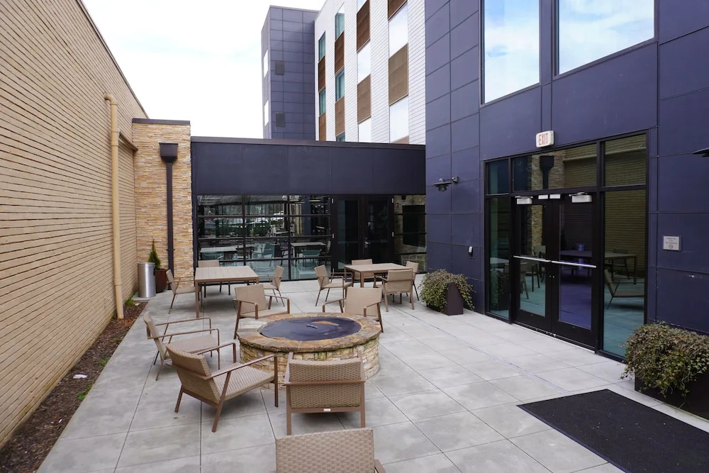 Country Inn & Suites by Radisson Asheville River Arts District - Chambres
