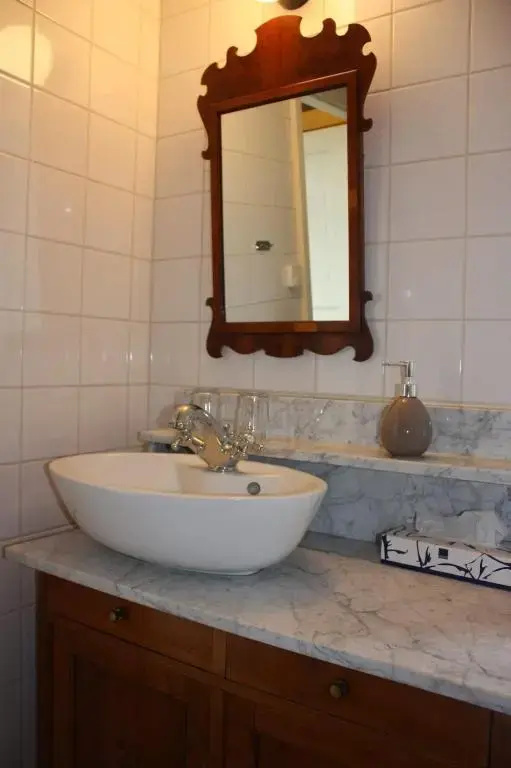 Standard Double room with sea view twin beds