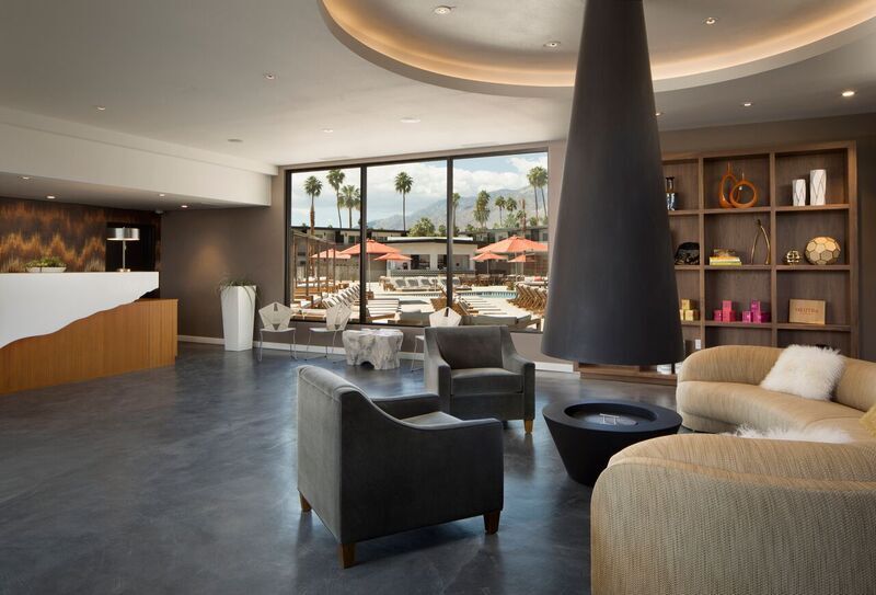 V Palm Springs by null