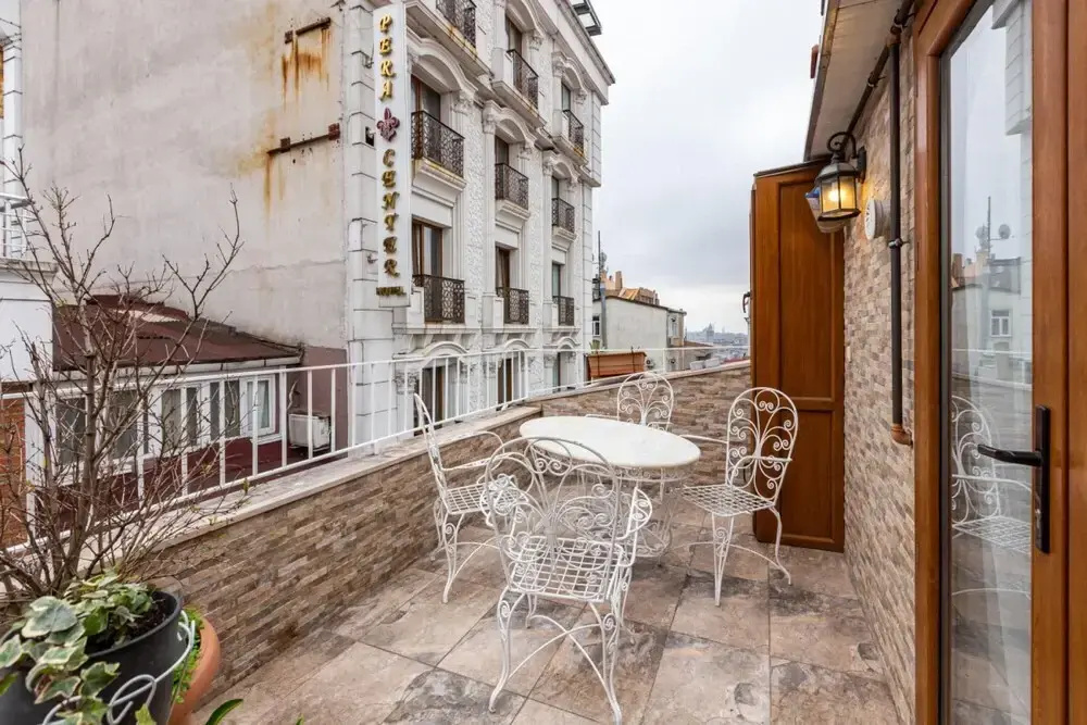 Splendid Flat With Terrace Near Istiklal Street