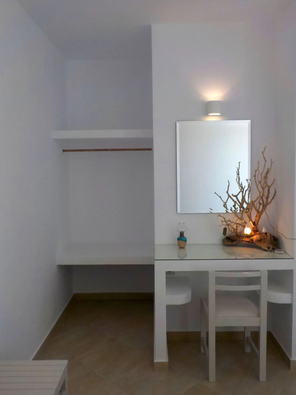 Economy Double room (full double bed)