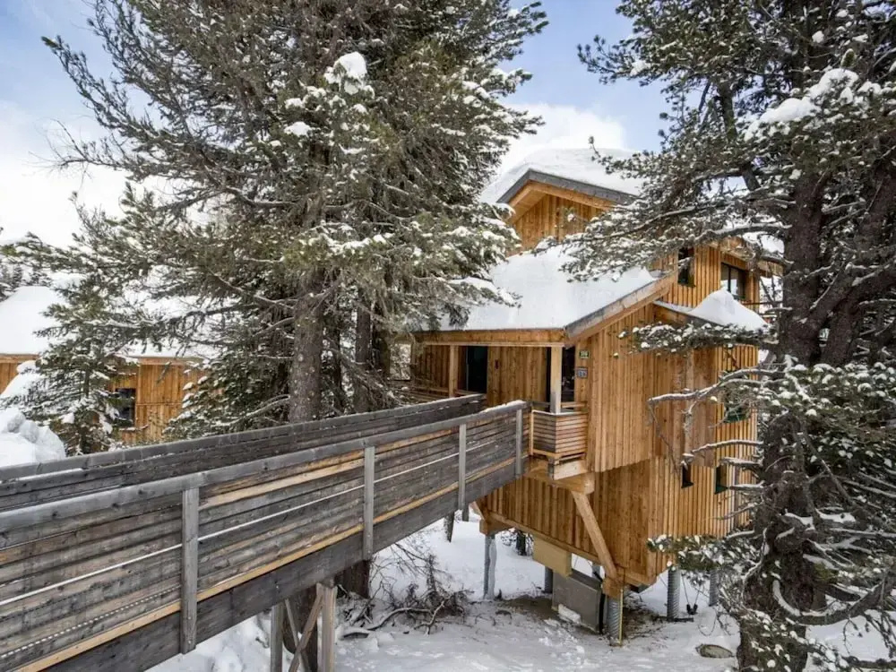 Cosy Chalet With Infrared Sauna