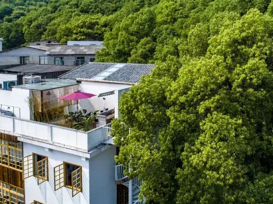 Changsha April 3 Mountain View Terrace Homestay (Yuelushan Hunan University)