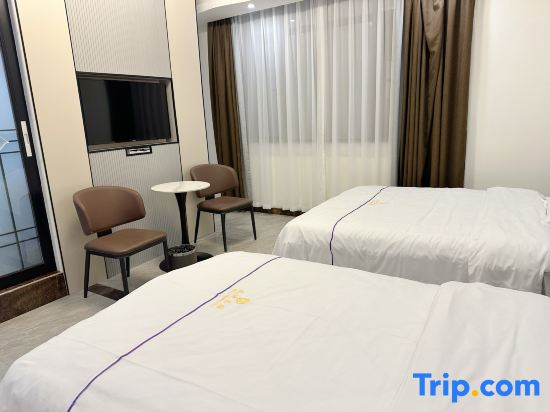 Campanile Chambery - Chambres