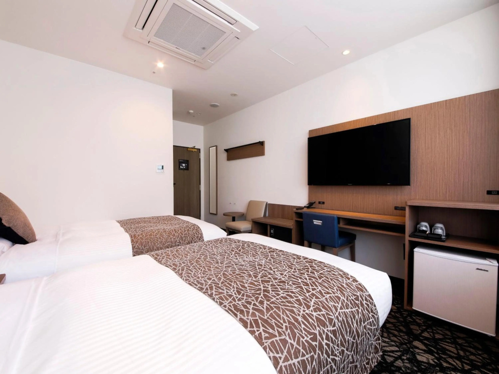 Hotel Mystays Aomori Station — 5