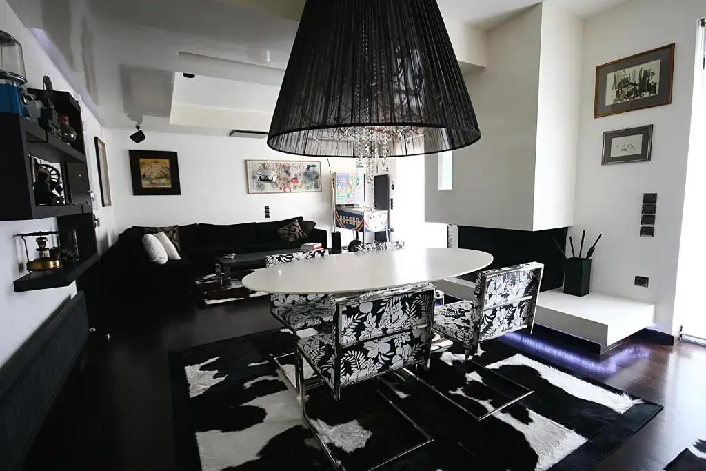 Grand Apartment