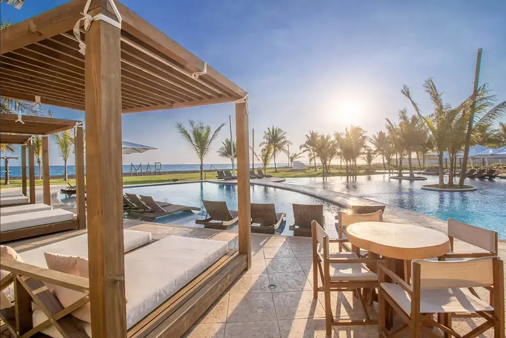 Beach & Waterfront