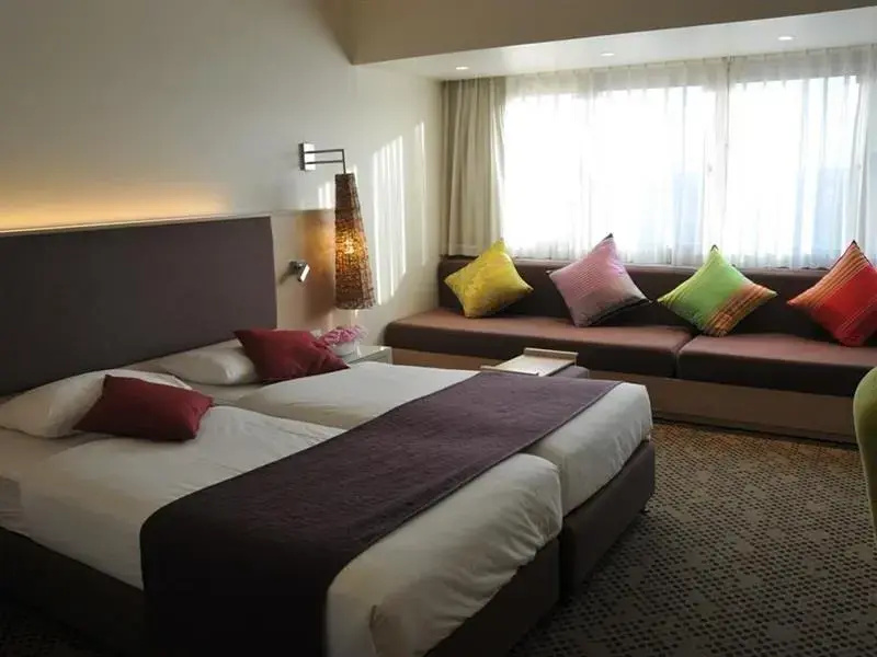 Premium Double room (full double bed)