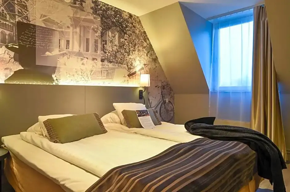 Standard Double Family room (full double bed)
