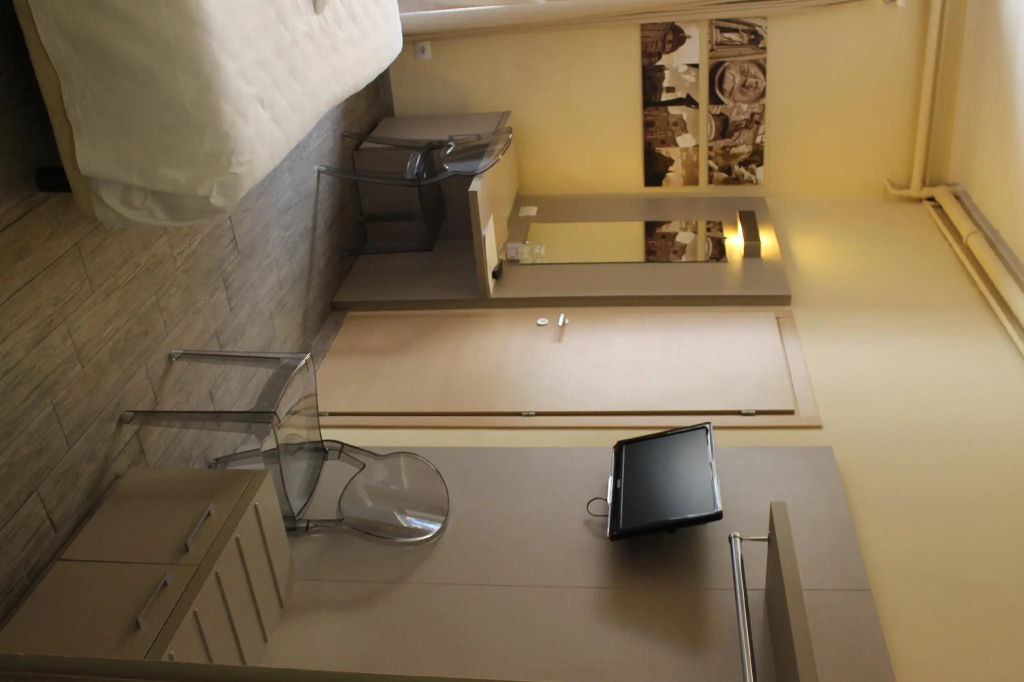 Superior Double room (full double bed)