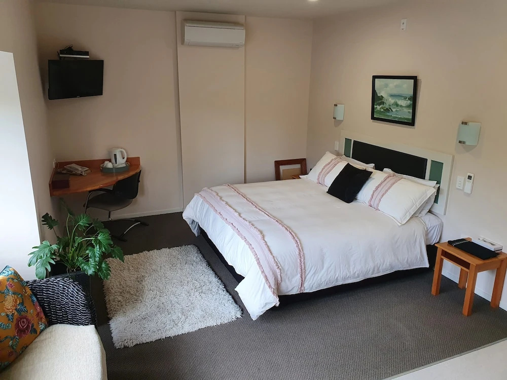 Headlands Hotel — 4