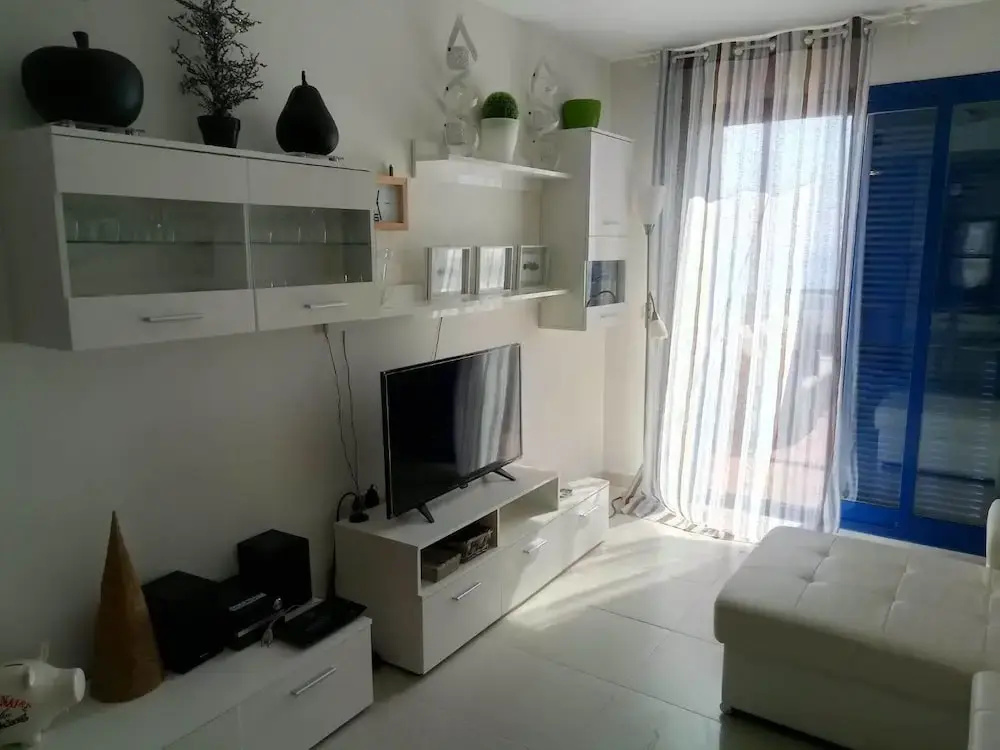 1 Bedroom Apartment with balcony and with sea view