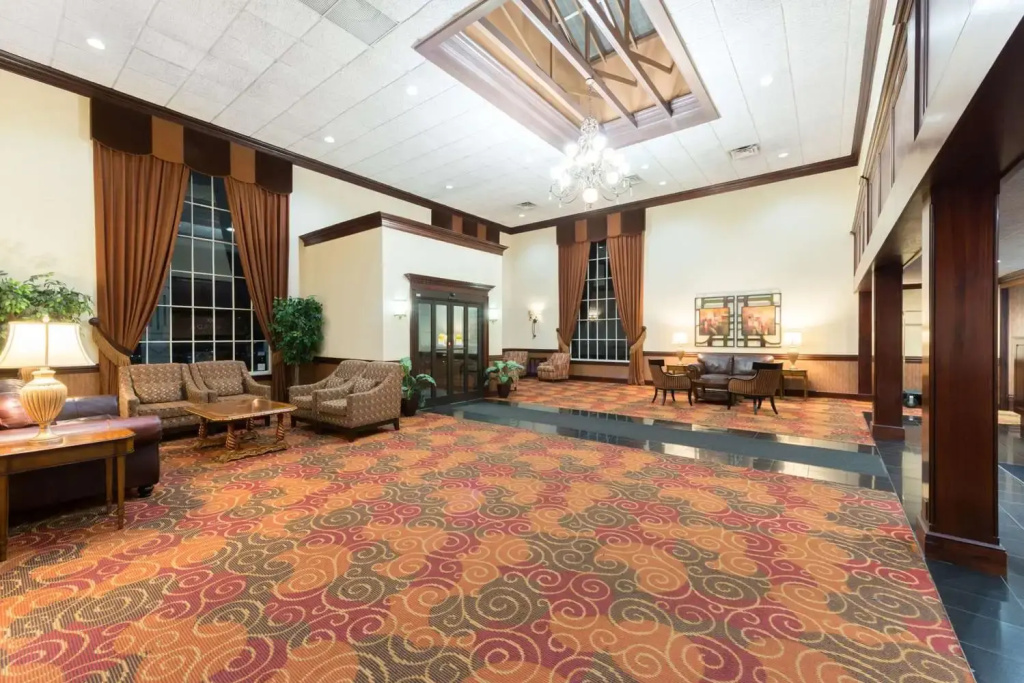 Ramada Plaza & Conf Center by Wyndham Louisville - Général