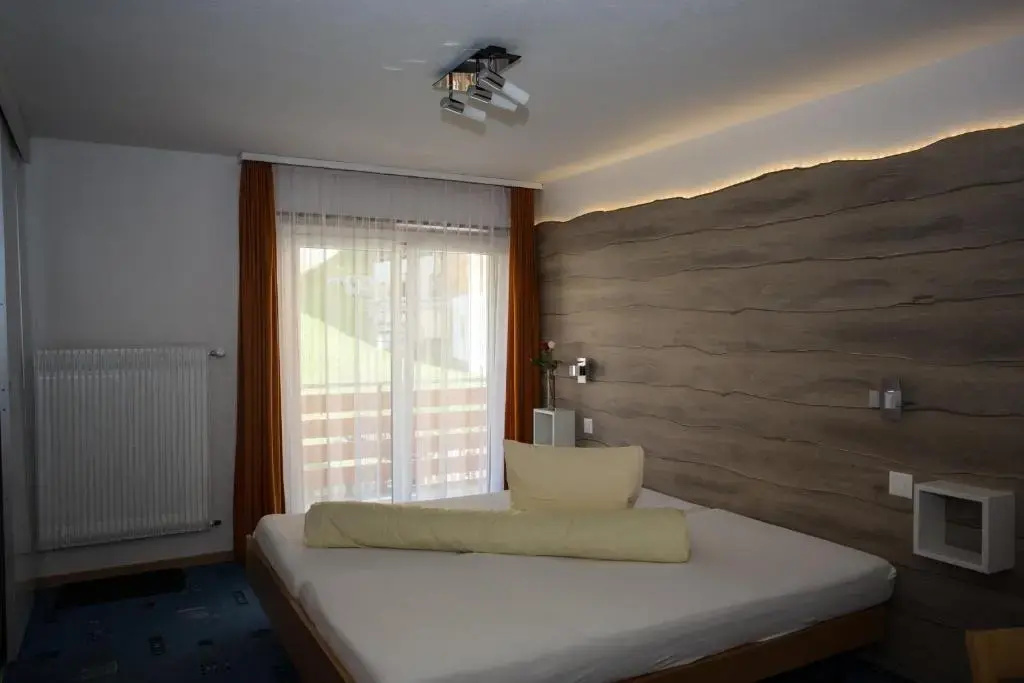 Hotel Eden Grächen - Chambres