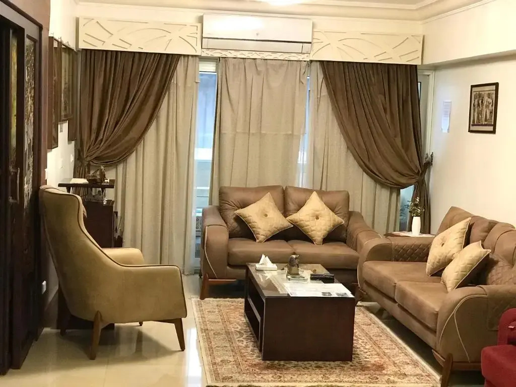 Gleem Luxury Apartments — фото 4