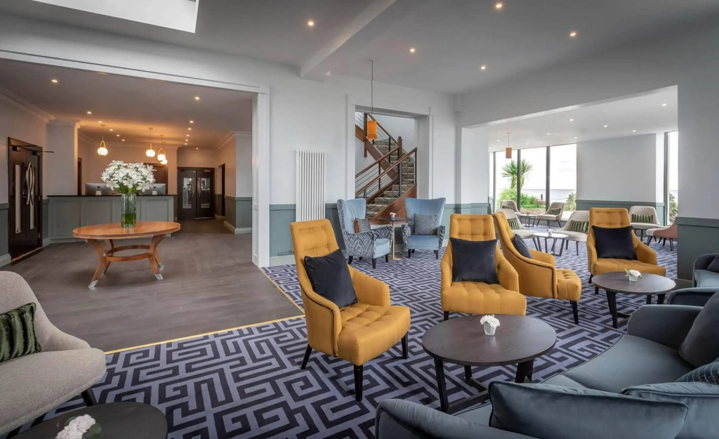 Shoreline Hotel - Général