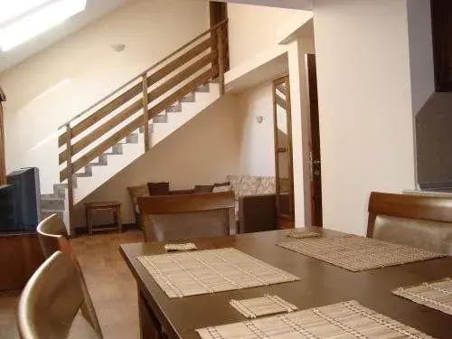 Kadeva House - Général