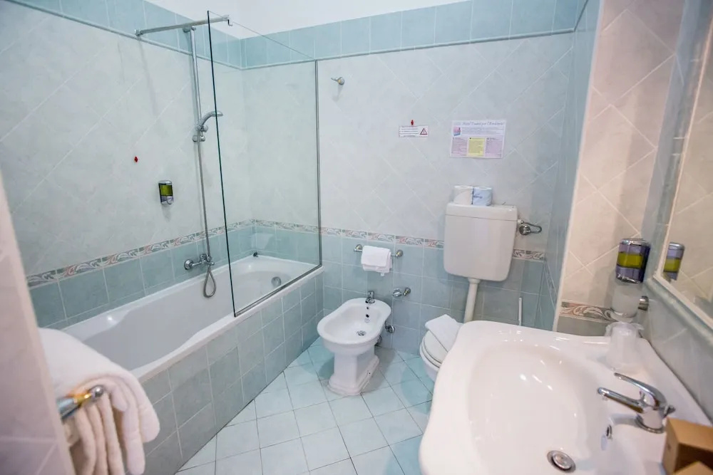 Hotel Tourist - Chambres